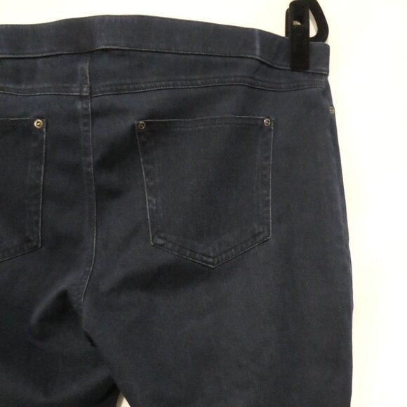 HUE | XL - extra large | Dark Blue Sleek Form-Fitting Slip-On Pants - Picture 12 of 16